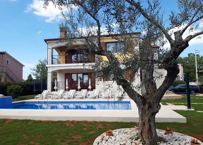 Nevena * Πόρετς